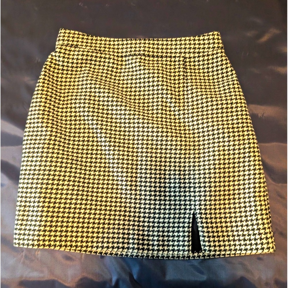 Hollister XS Black White Houndstooth Ultra High-Rise Mini Skirt Zip Slit